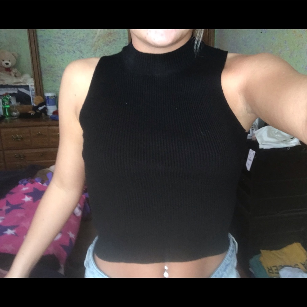 Brandy Melville High Neck Crop Tank